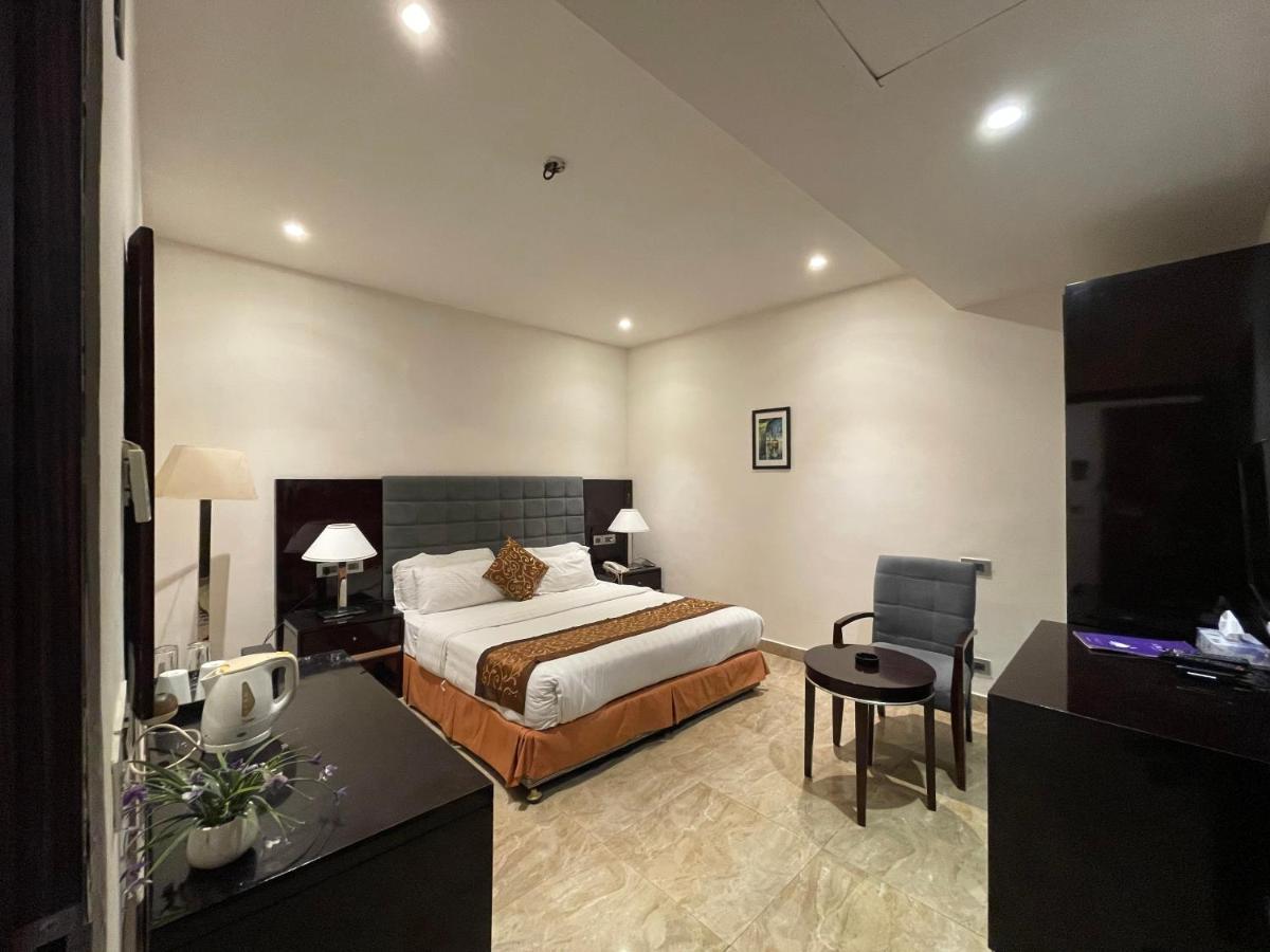 Central Boutique Hotel Murádábád Kültér fotó